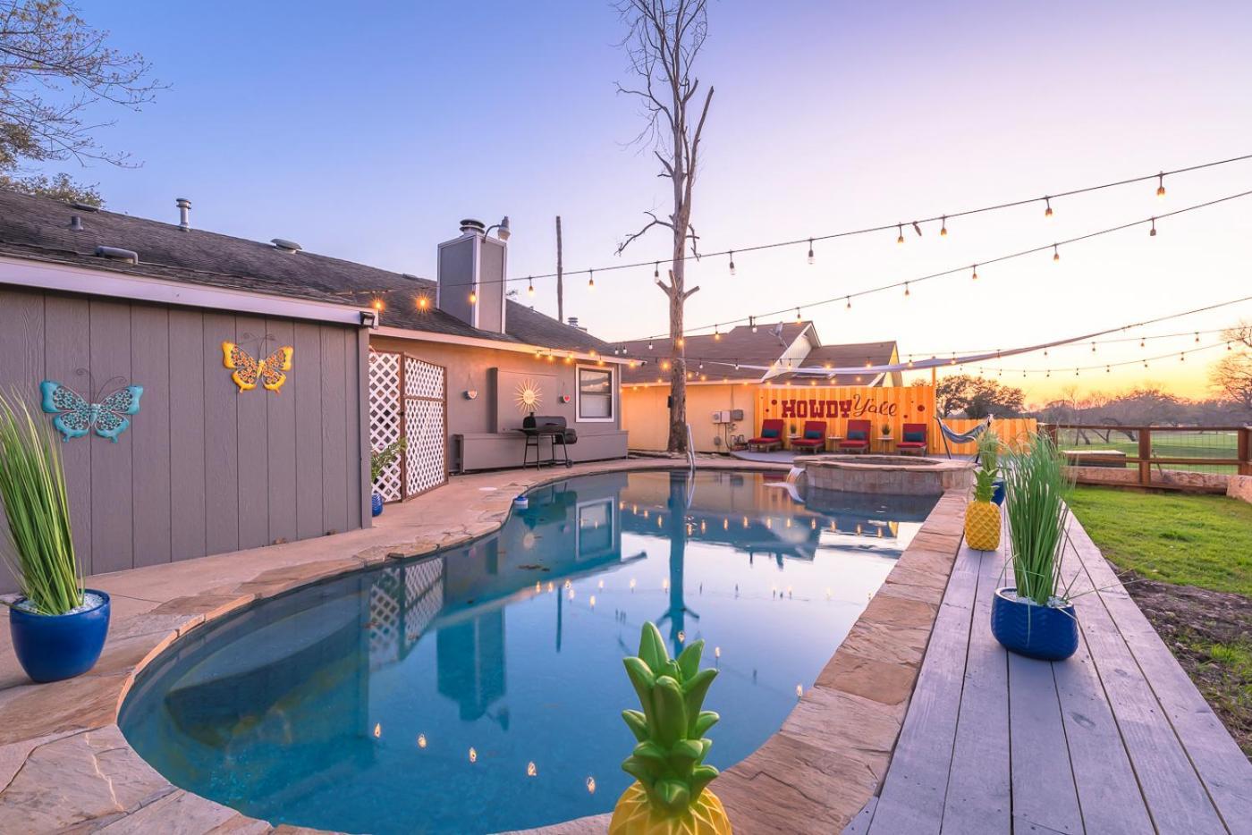 Stunning Pool Overlooking Golf Course & Game Room San Antonio Exterior photo