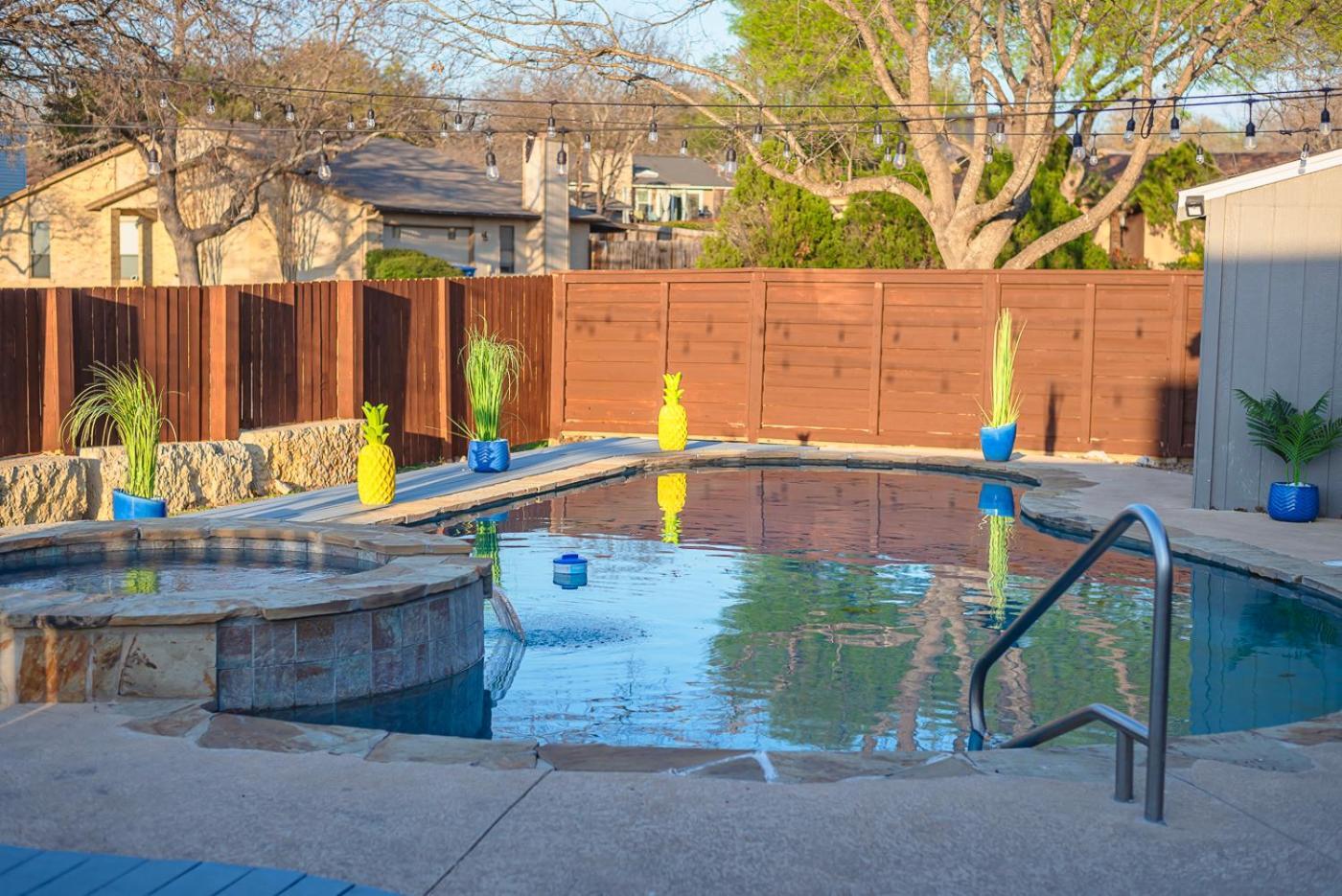 Stunning Pool Overlooking Golf Course & Game Room San Antonio Exterior photo